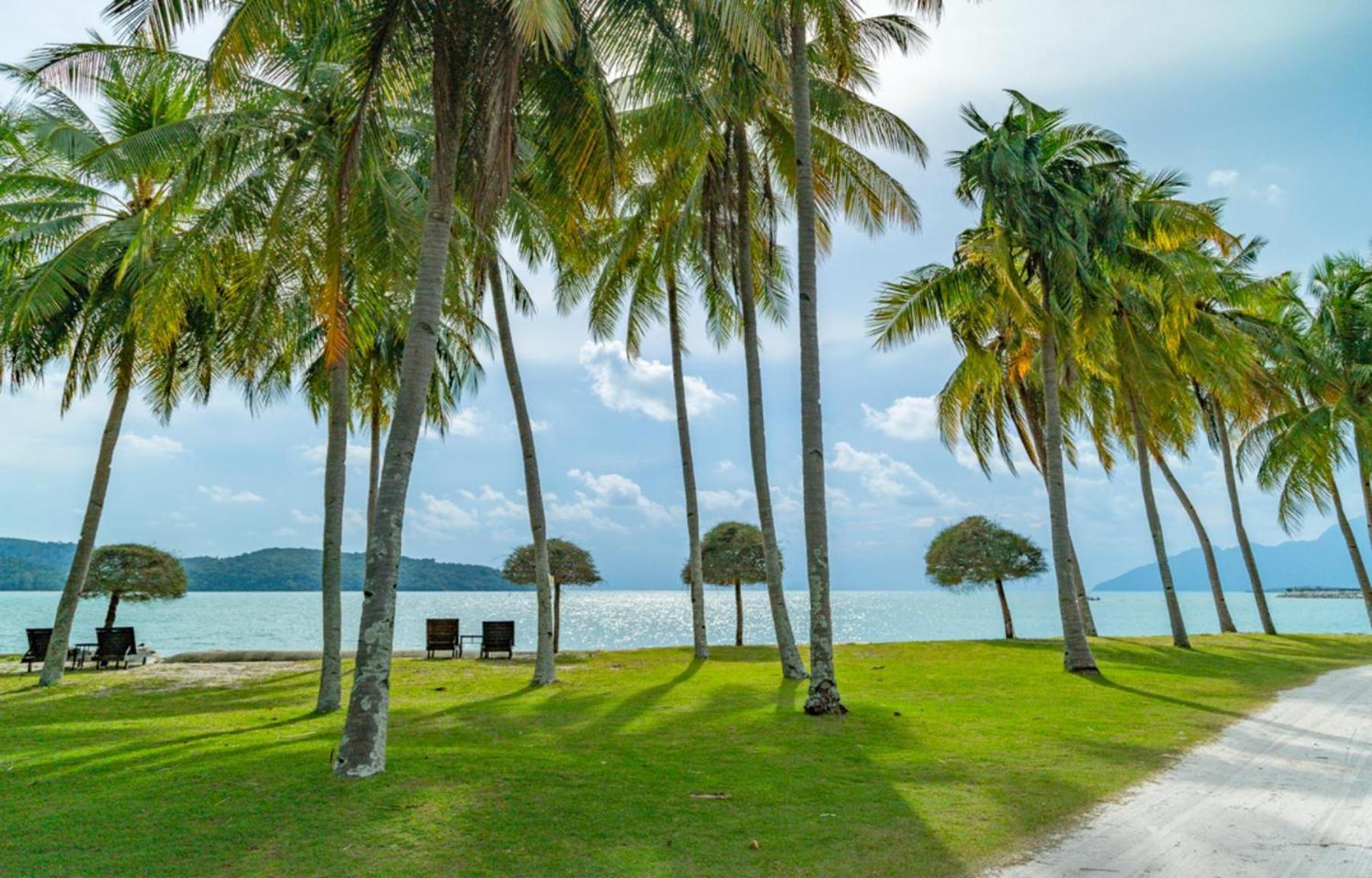 Pelangi Beach Resort And Spa Langkawi Exterior foto